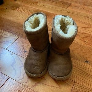 Toddler UGG Classic Boots